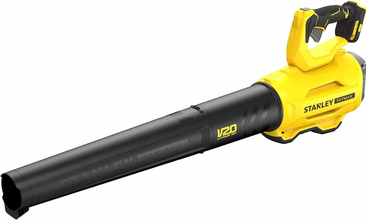 Test du souffleur STANLEY FATMAX : puissance et ergonomie au rendez-vous