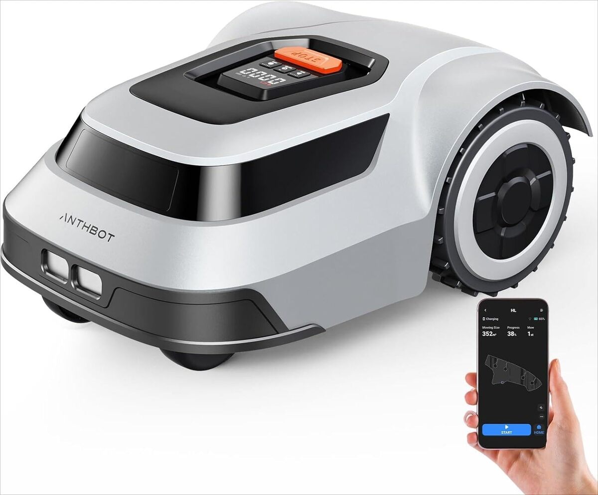 Test : robot tondeuse Anthbot Pion, l'allié high-tech pour votre jardin