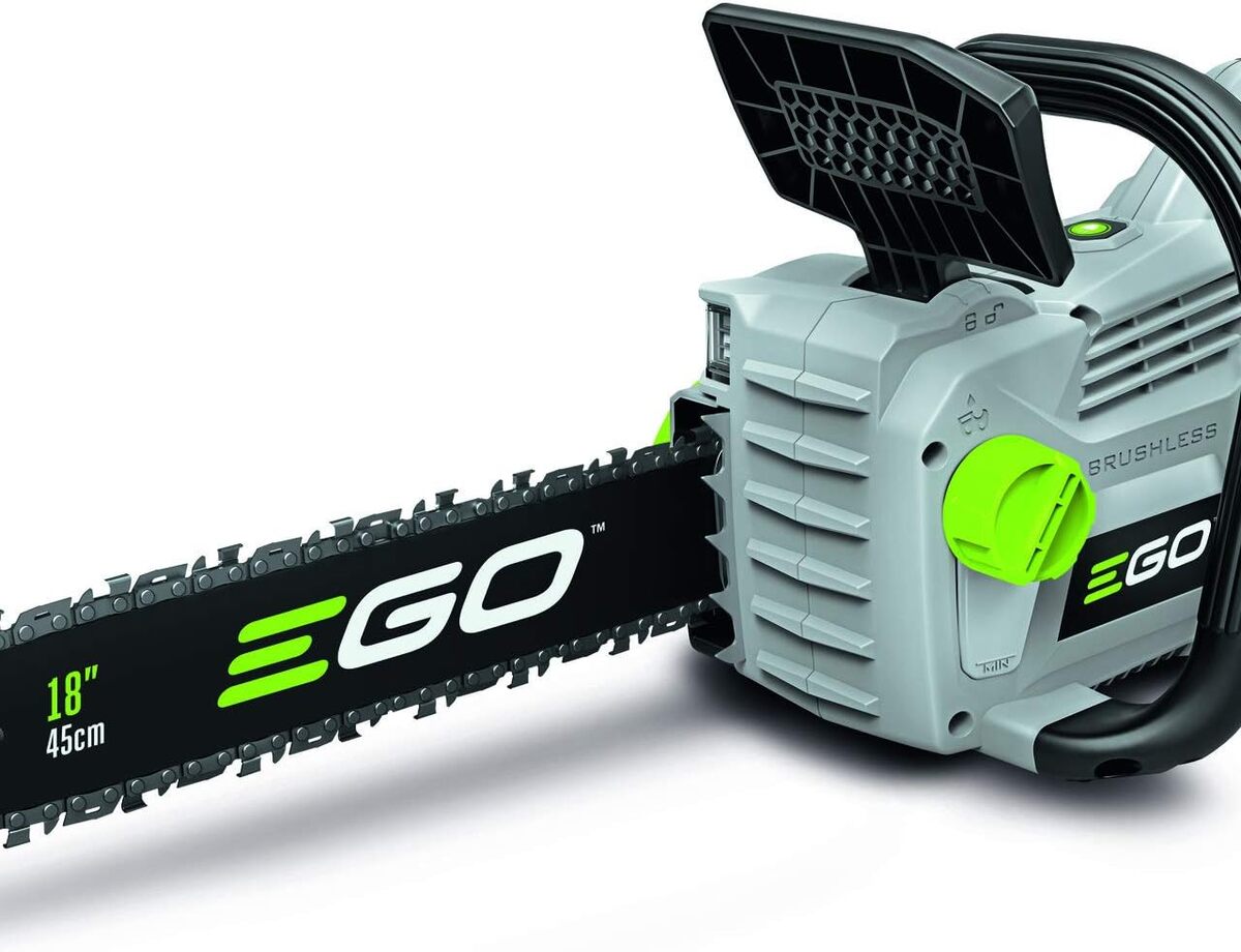 Test Ego Power CS1800E : tronçonneuse 45 cm avec LED