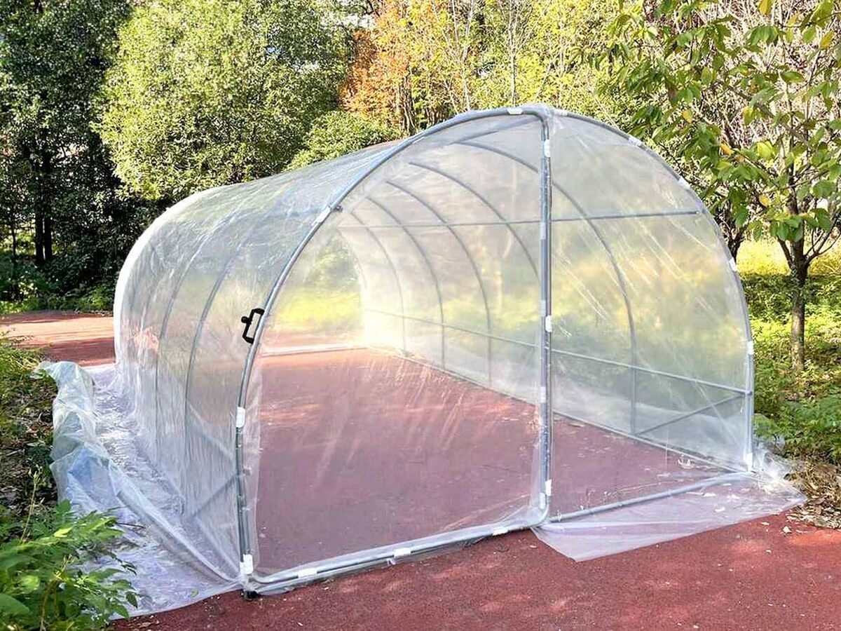 Test : serre de jardin France Serres 18m², tunnel pratique et résistant
