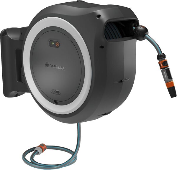 Gardena Dévidoir mural PowerRoll XL Ready-to-use-Set: Dévidoir automatique avec 35 m de tuyau d'arrosage, guide-tuyau et technologie RollControll, kit complet avec batterie (18642-20)