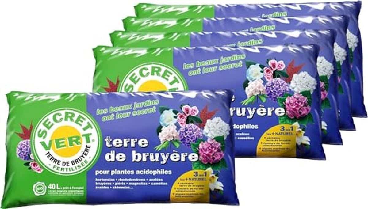 Test Secret Vert Terre de bruyère Bio 40L : efficacité pour plantes acidophiles